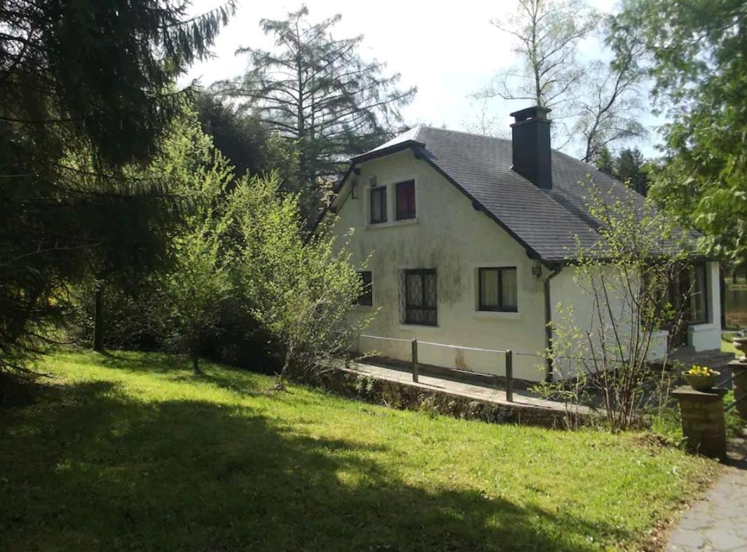 Propriete Bordee D'Etangs, Propice A La Detente Florenville Dış mekan fotoğraf